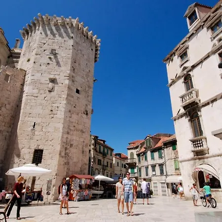 Daire Luxury Alduk Close To Znjan With The Sea View *