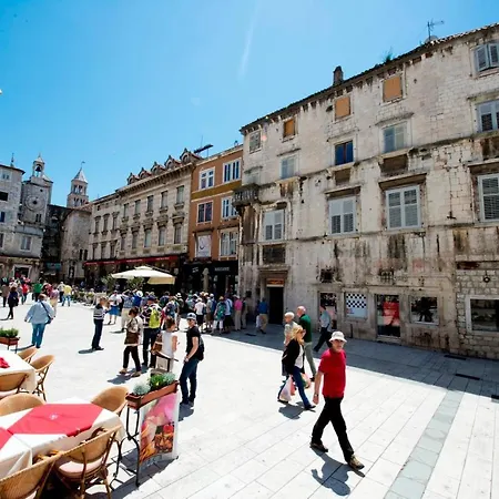 Διαμέρισμα Luxury Alduk Close To Znjan With The Sea View Σπλιτ