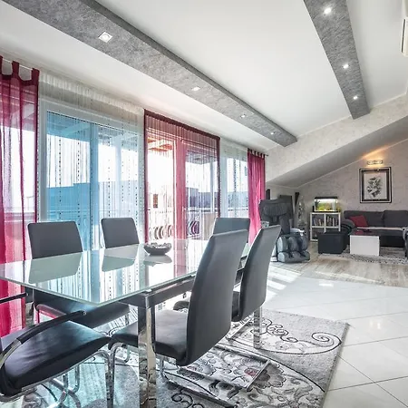 Luxury Alduk Close To Znjan With The Sea View Apartment Split