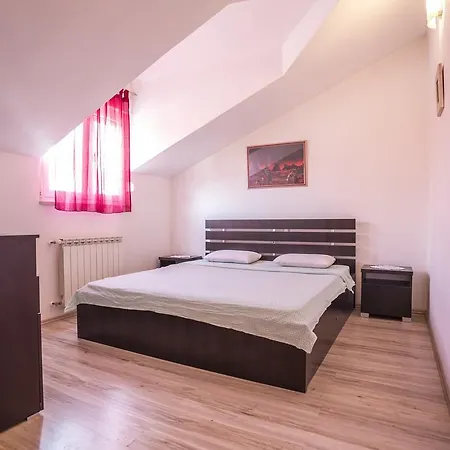 Luxury Alduk Close To Znjan With The Sea View ספליט