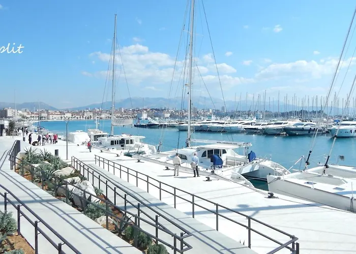 Luxury Alduk Close To Znjan With The Sea View Appartamento Spalato